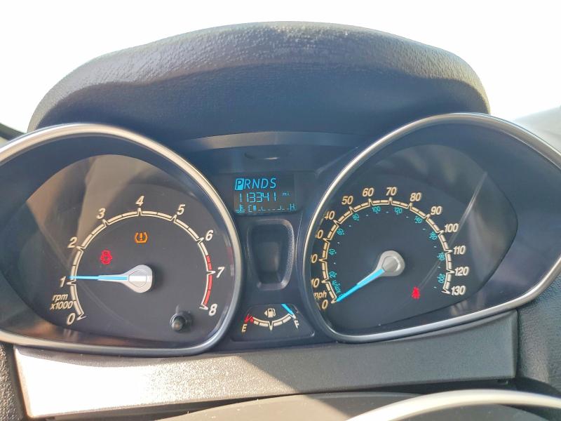 2015 Ford Fiesta მანქანა იყიდება აუქციონზე, vin: 3FADP4BJXFM111712, აუქციონის ნომერი: 50492286