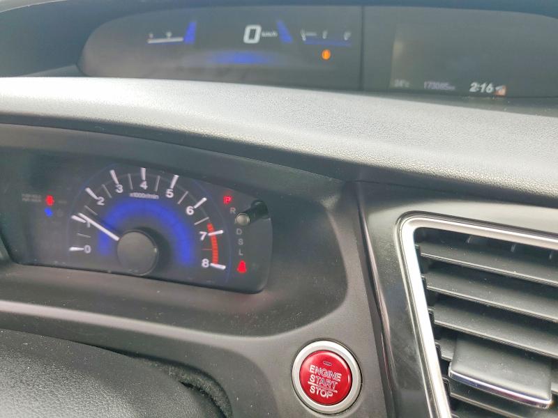 49565766 :رقم المزاد ، 2HGFB2F54FH031289 vin ، 2015 Honda Civic مزاد بيع