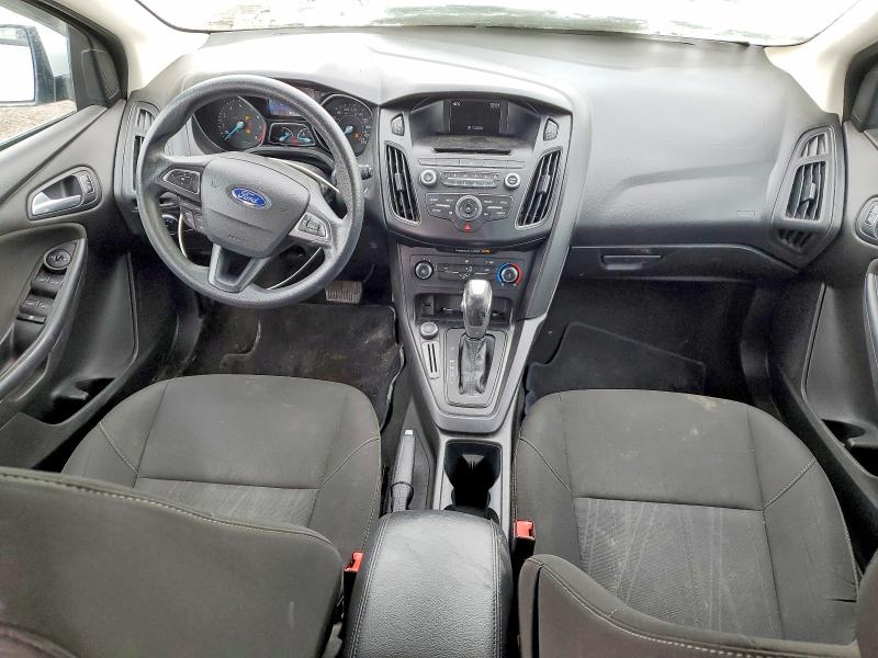 48474366 :رقم المزاد ، 1FADP3K25GL400227 vin ، 2016 Ford Focus مزاد بيع