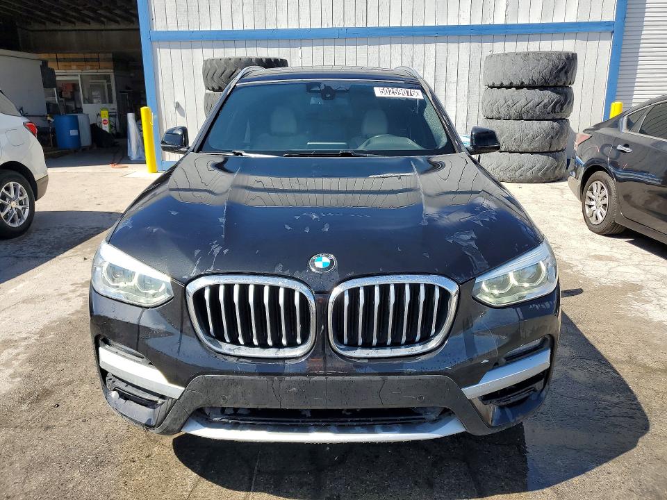 50259076 :رقم المزاد ، 5UXTY5C0XM9H95379 vin ، 2021 Bmw X3 مزاد بيع