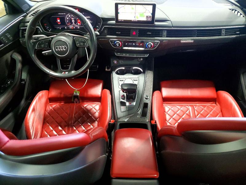Продаж на аукціоні авто 2018 Audi S4, vin: WAUB4AF46JA158459, номер лоту: 50768696