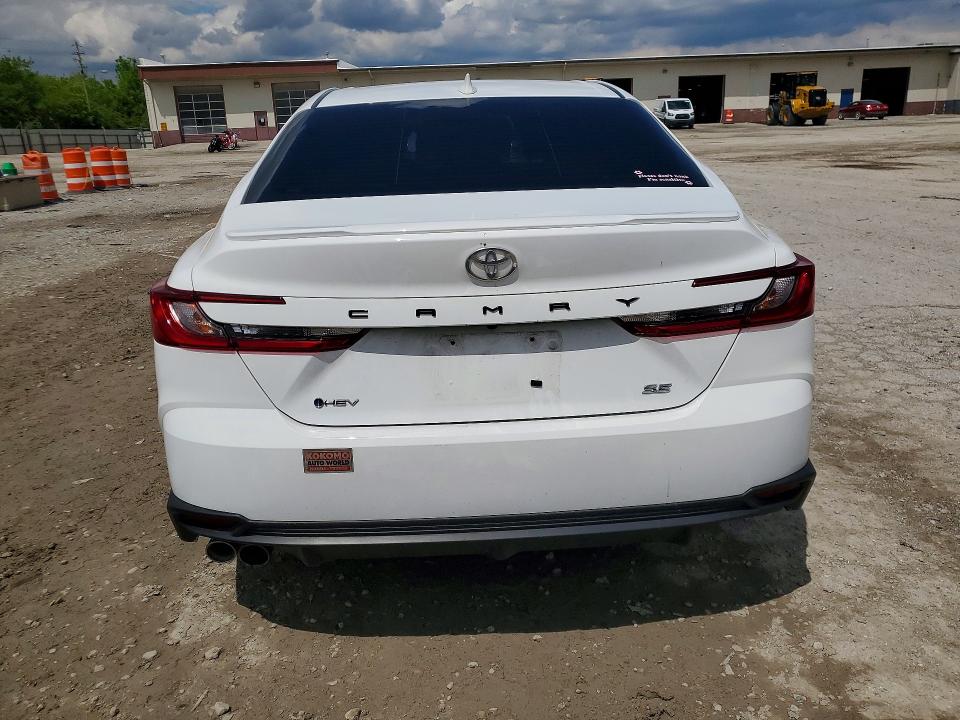 51684166 :رقم المزاد ، 4T1DAACK6SU577558 vin ، 2025 Toyota Camry مزاد بيع