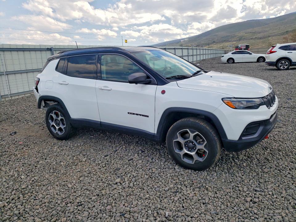 49416776 :رقم المزاد ، 3C4NJDDB7NT145147 vin ، 2022 Jeep Compass مزاد بيع