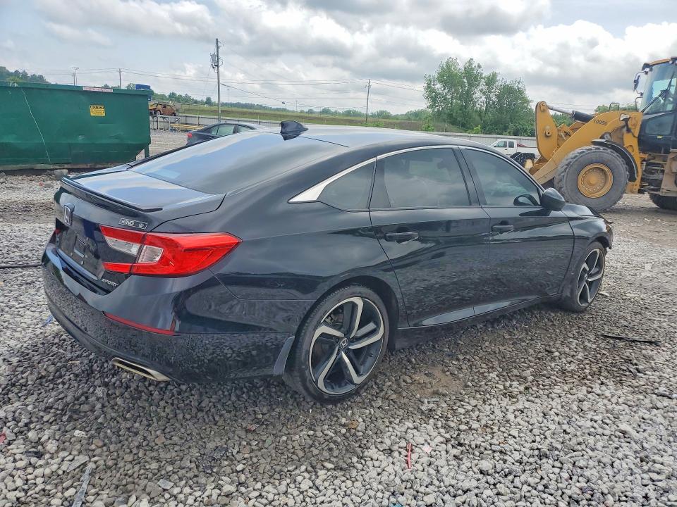 51815126 :رقم المزاد ، 1HGCV1F31LA137700 vin ، 2020 Honda Accord مزاد بيع