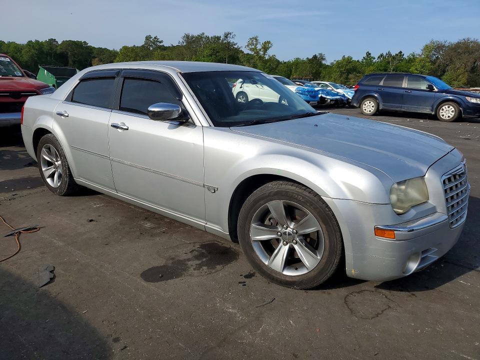 Продажа на аукционе авто 2005 Chrysler 300c, vin: 2C3JA63H25H577352, номер лота: 47667346