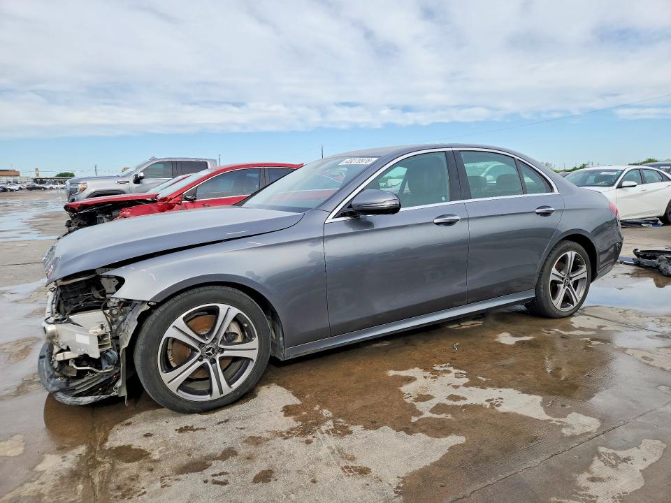 2018 Mercedes-benz E მანქანა იყიდება აუქციონზე, vin: WDDZF4JB0JA378592, აუქციონის ნომერი: 48279976