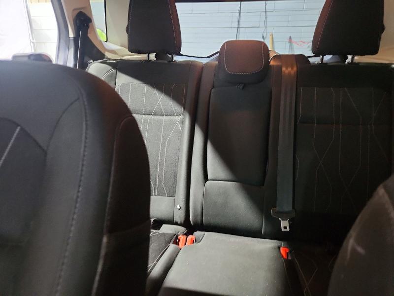 49767986 :رقم المزاد ، MAJ6P1UL8JC167390 vin ، 2018 Ford Ecosport مزاد بيع