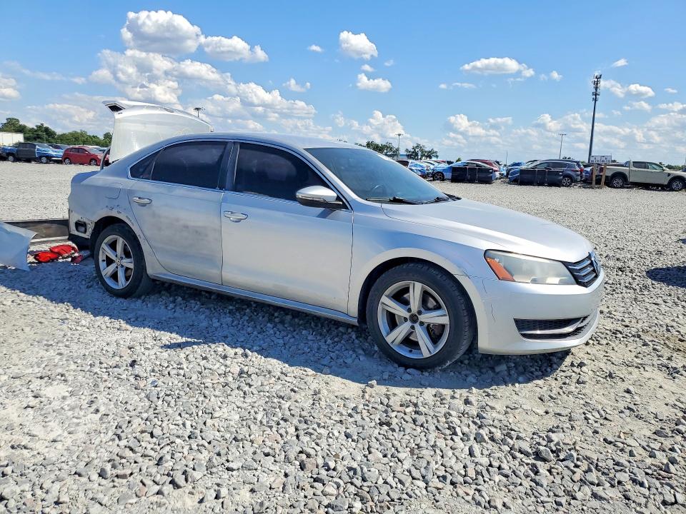2012 Volkswagen Passat მანქანა იყიდება აუქციონზე, vin: 1VWBP7A36CC049595, აუქციონის ნომერი: 51283766