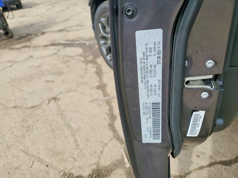 47266046 :رقم المزاد ، 2C3CCAGG0JH141438 vin ، 2018 Chrysler 300 مزاد بيع