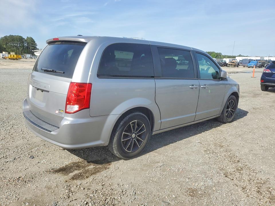 48418796 :رقم المزاد ، 2C4RDGBG1JR221192 vin ، 2018 Dodge Grand Caravan مزاد بيع