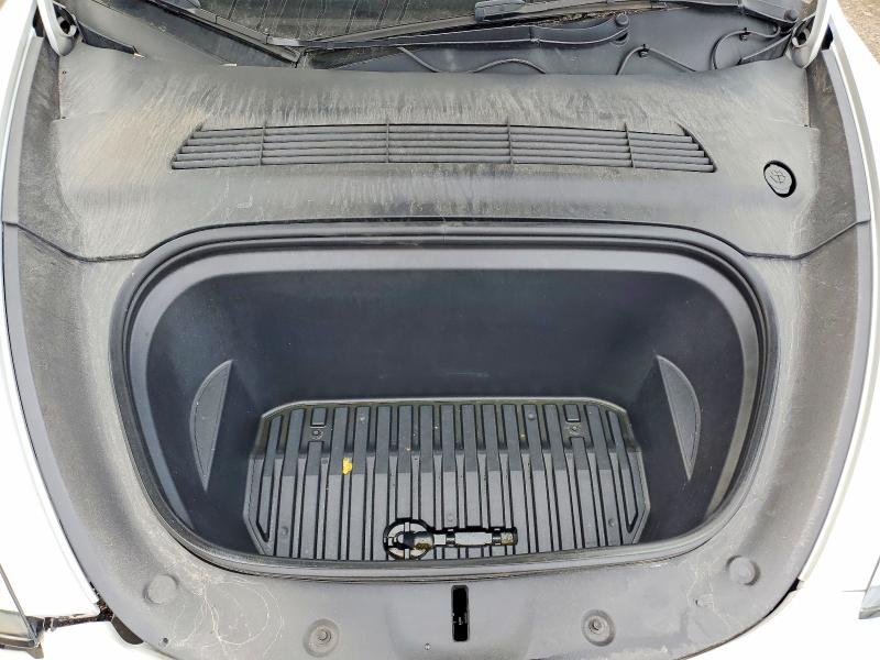 50384086 :رقم المزاد ، 7SAYGDEE6NF428502 vin ، 2022 Tesla Model Y مزاد بيع