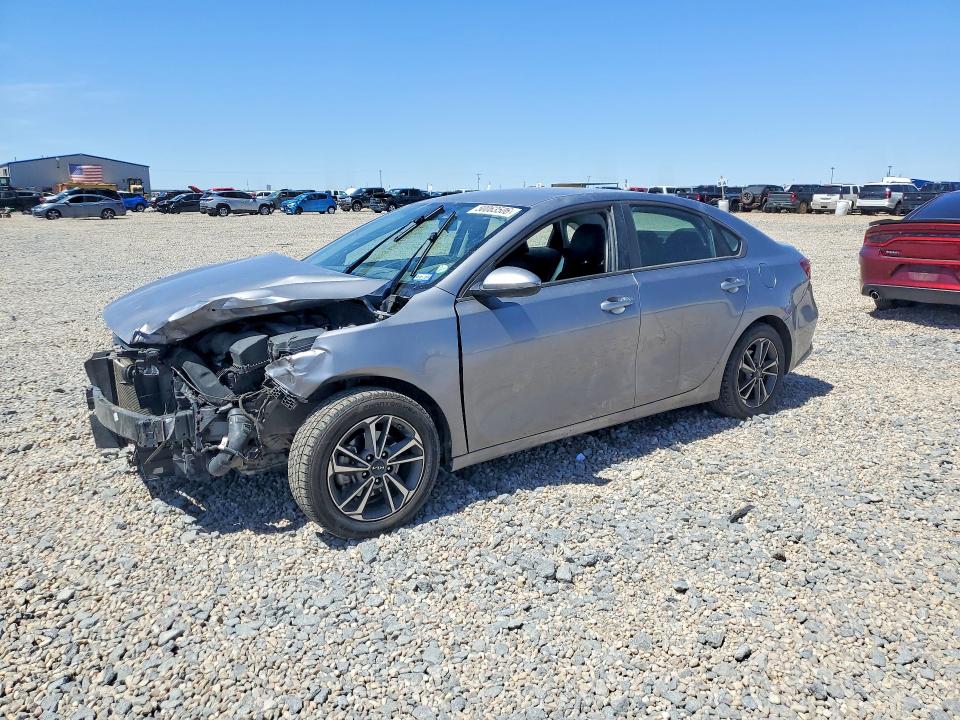 2023 Kia Forte მანქანა იყიდება აუქციონზე, vin: 3KPF24AD9PE628928, აუქციონის ნომერი: 50063506
