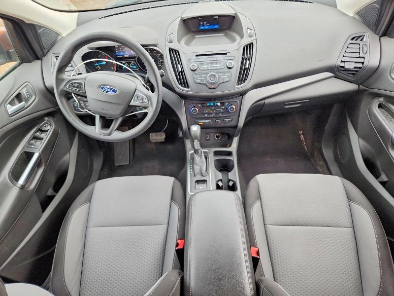 2017 Ford Escape მანქანა იყიდება აუქციონზე, vin: 1FMCU0GD8HUC64898, აუქციონის ნომერი: 50852346