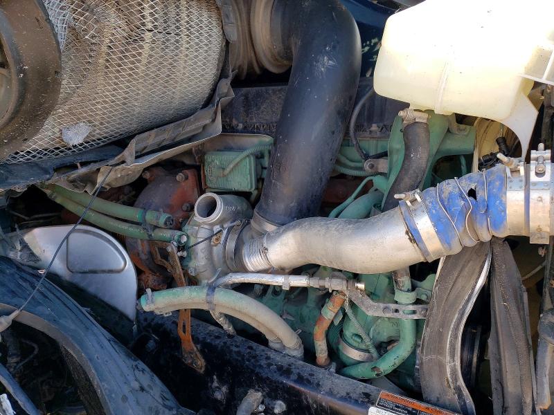 54525206 :رقم المزاد ، 4V4NC9EHXPN298879 vin ، 2023 Volvo Vn مزاد بيع