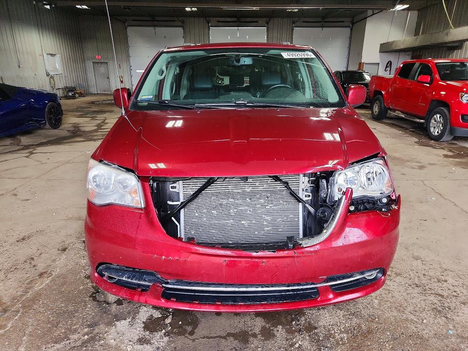 49926996 :رقم المزاد ، 2C4RC1BG6DR775123 vin ، 2013 Chrysler Town & Country مزاد بيع
