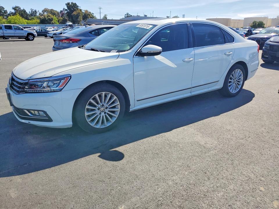 Aukcja sprzedaży 2016 Volkswagen Passat, vin: 1VWBT7A34GC058619, numer aukcji: 50501016