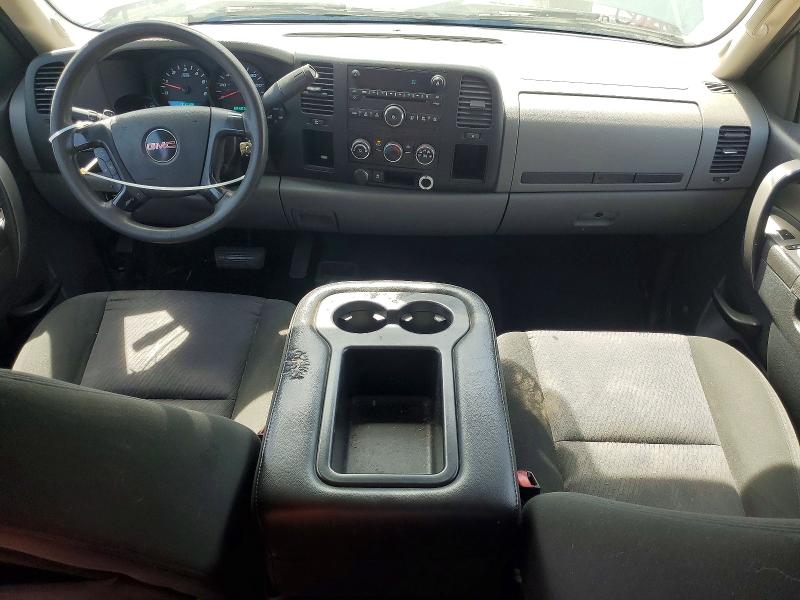 50602406 :رقم المزاد ، 1GTR2UEA4BZ196307 vin ، 2011 Gmc Sierra مزاد بيع