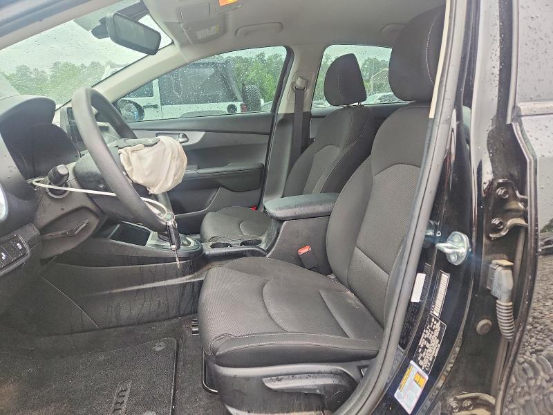 2023 Kia Forte მანქანა იყიდება აუქციონზე, vin: 3KPF24AD5PE627985, აუქციონის ნომერი: 51244246