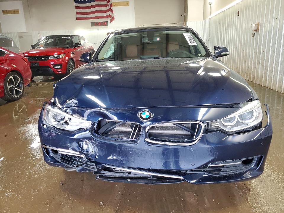 49939646 :رقم المزاد ، WBA3B9C53EF588593 vin ، 2014 Bmw 335 مزاد بيع