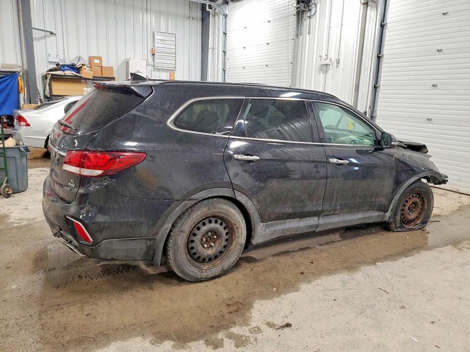 50150636 :رقم المزاد ، KM8SNDHF0JU269373 vin ، 2018 Hyundai Santa Fe مزاد بيع