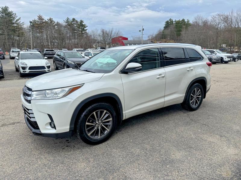 Aukcja sprzedaży 2018 Toyota Highlander, vin: 5TDJZRFH7JS537362, numer aukcji: 48683796