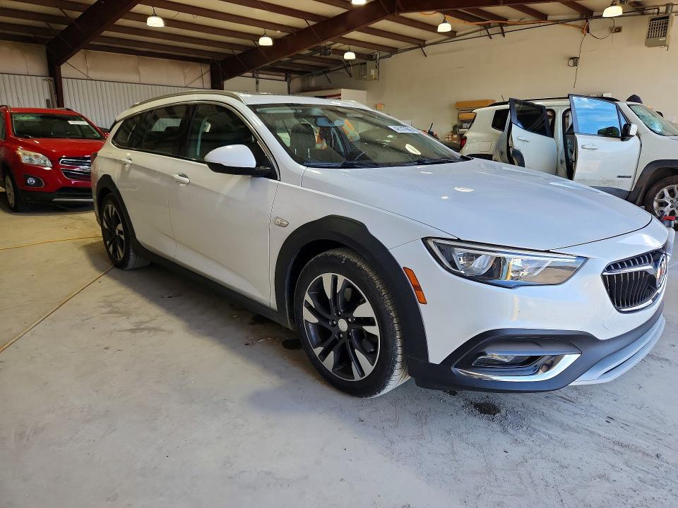 2019 Buick Regal Tourx მანქანა იყიდება აუქციონზე, vin: W04GU8SX5K1017380, აუქციონის ნომერი: 48147966