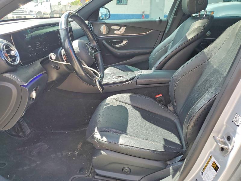 49500136 :رقم المزاد ، W1KZF8EB5NB020387 vin ، 2022 Mercedes-benz E مزاد بيع