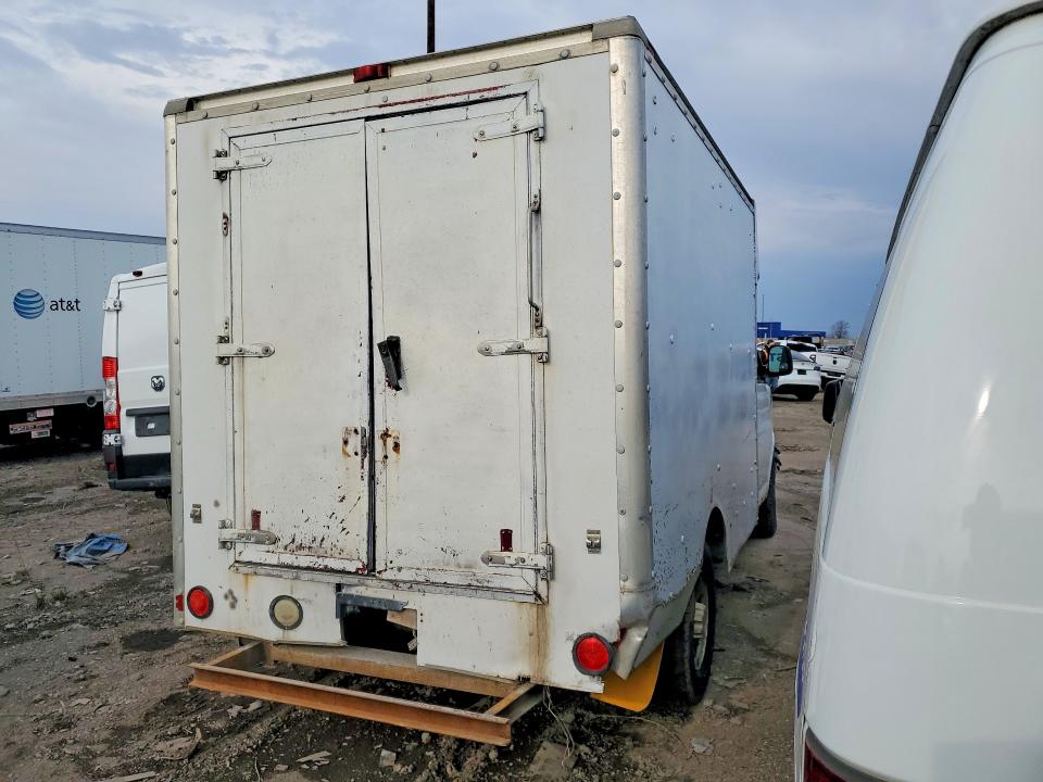 49219606 :رقم المزاد ، 1GBHG31UX51261093 vin ، 2005 Chevrolet Express مزاد بيع