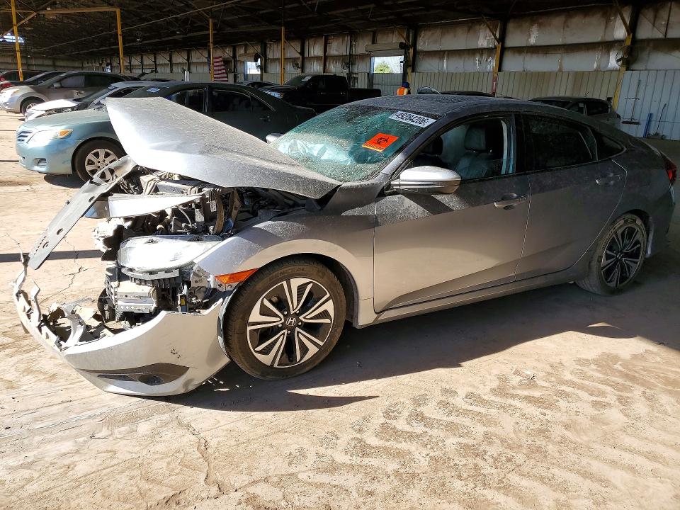 49284206 :رقم المزاد ، 19XFC1F74GE020717 vin ، 2016 Honda Civic مزاد بيع