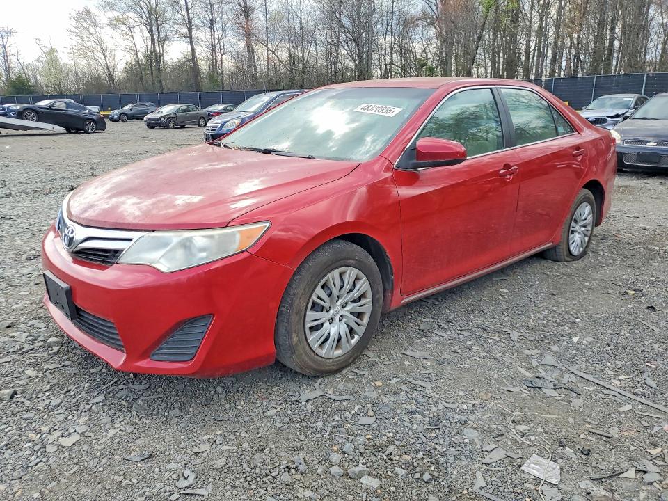 48320936 :رقم المزاد ، 4T1BF1FK8CU576076 vin ، 2012 Toyota Camry مزاد بيع