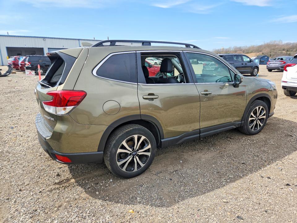 Продажа на аукционе авто 2022 Subaru Forester, vin: JF2SKAPCXNH477229, номер лота: 48706596