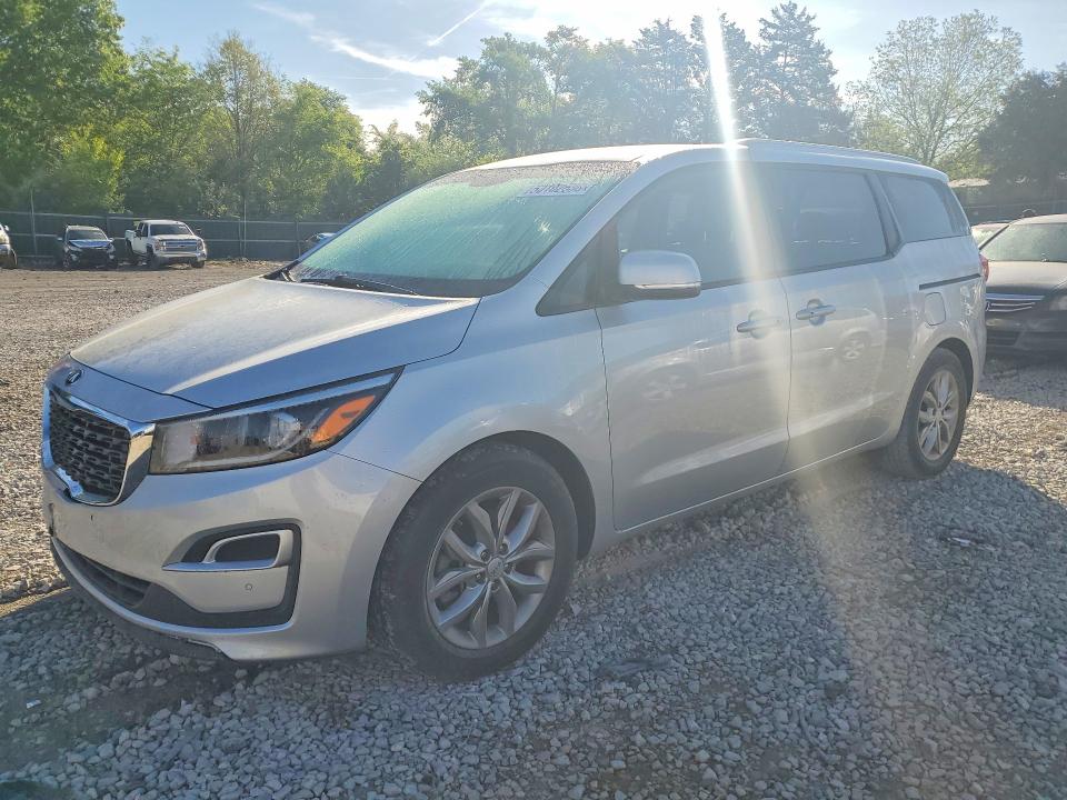 50102636 :رقم المزاد ، KNDMB5C14L6576219 vin ، 2020 Kia Sedona مزاد بيع