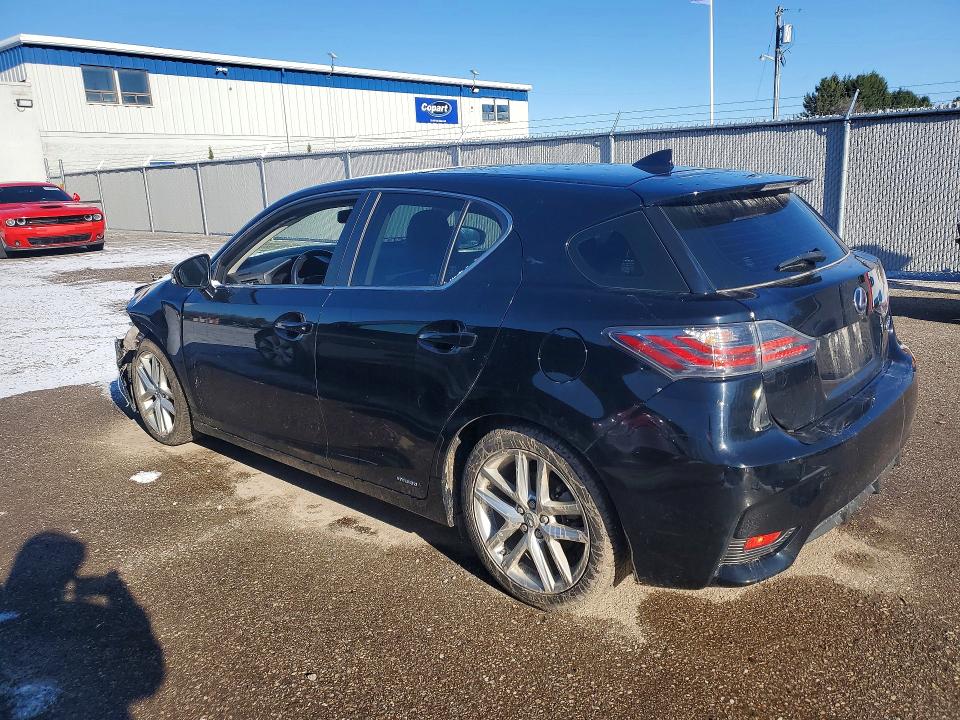 50449426 :رقم المزاد ، JTHKD5BHXH2281381 vin ، 2017 Lexus Ct مزاد بيع