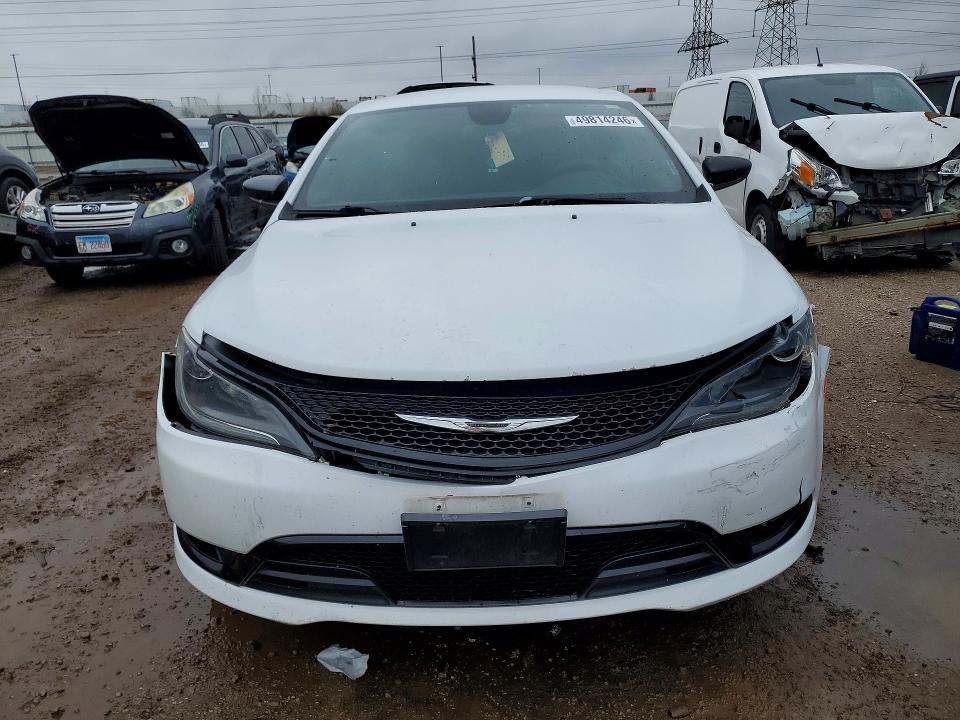 49814246 :رقم المزاد ، 1C3CCCBB7FN621983 vin ، 2015 Chrysler 200 مزاد بيع