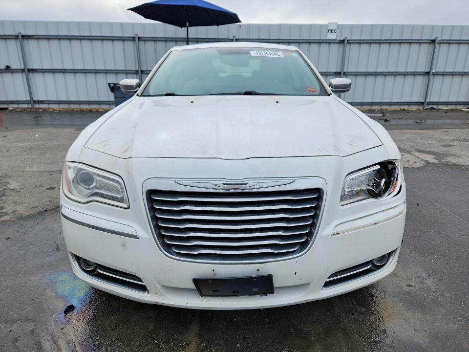 2011 Chrysler 300 მანქანა იყიდება აუქციონზე, vin: 2C3CA5CGXBH585172, აუქციონის ნომერი: 48593946