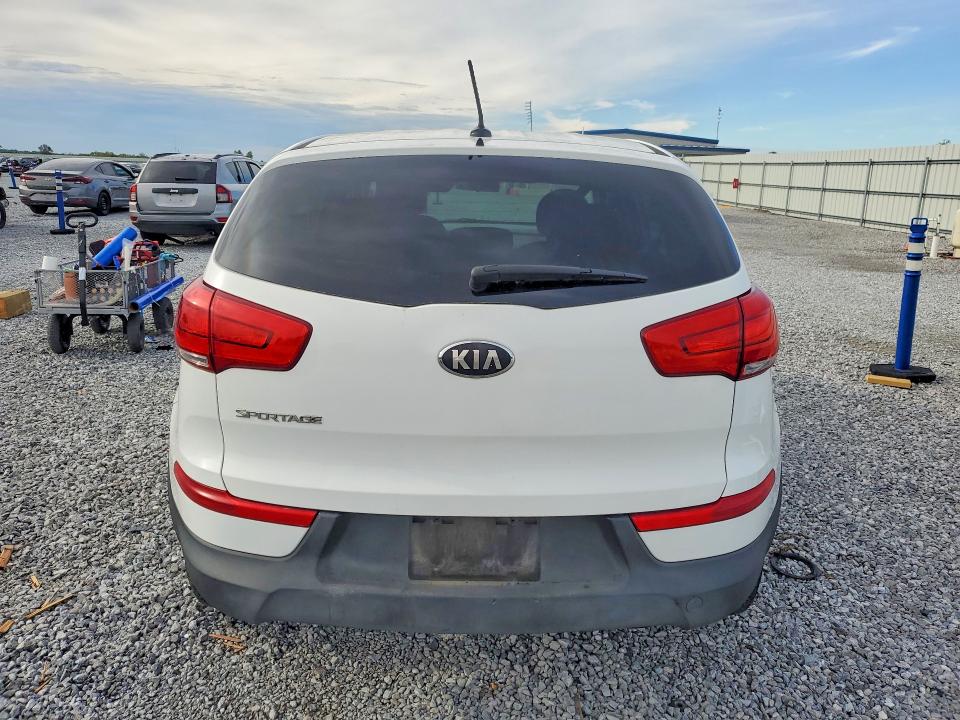 47823136 :رقم المزاد ، KNDPB3AC4G7875568 vin ، 2016 Kia Sportage مزاد بيع