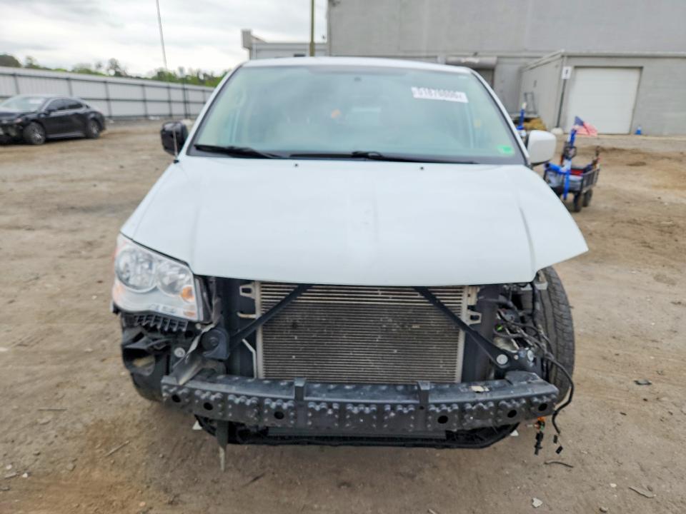 51870806 :رقم المزاد ، 2C4RDGCG1GR311353 vin ، 2016 Dodge Grand Caravan مزاد بيع