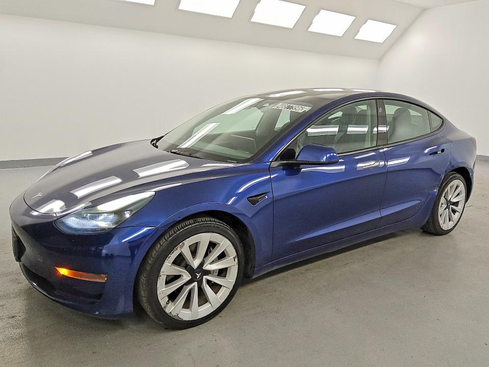 48877996 :رقم المزاد ، 5YJ3E1EA7NF368660 vin ، 2022 Tesla Model 3 مزاد بيع