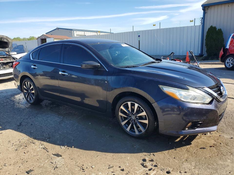48975656 :رقم المزاد ، 1N4AL3AP6HC280015 vin ، 2017 Nissan Altima مزاد بيع