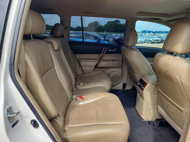 Продажа на аукционе авто 2013 Toyota Highlander, vin: 5TDYK3EH9DS113381, номер лота: 51624656
