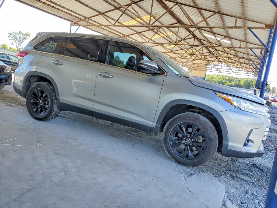 Продаж на аукціоні авто 2019 Toyota Highlander, vin: 5TDZZRFH1KS347643, номер лоту: 49864596
