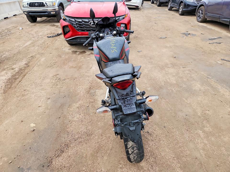 51413996 :رقم المزاد ، MLHNC5106J5400817 vin ، 2018 Honda Cbr300 مزاد بيع