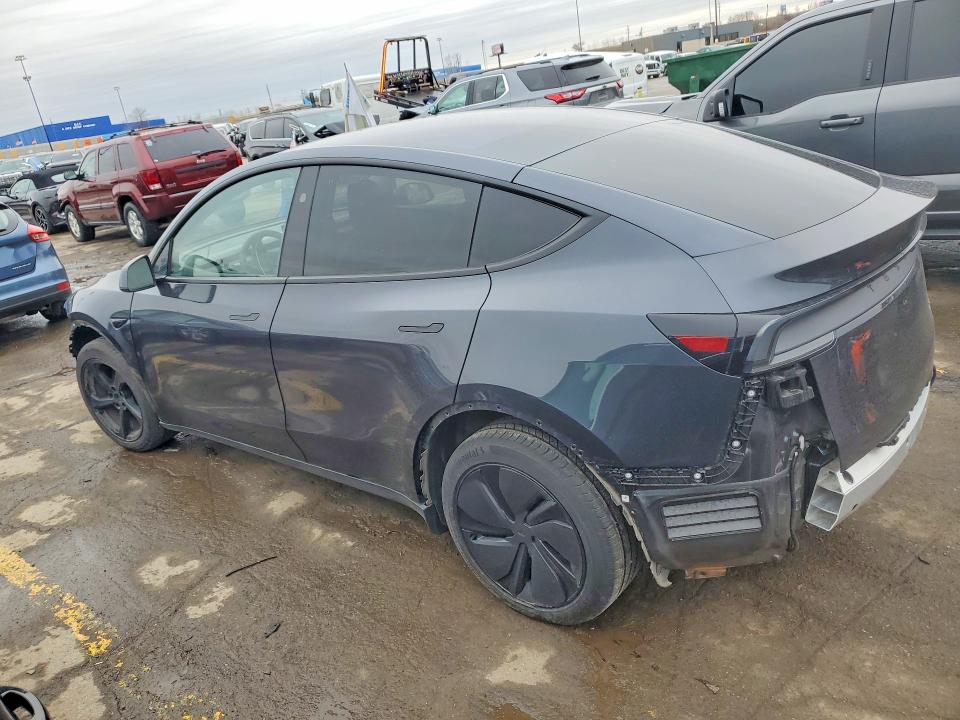 47800726 :رقم المزاد ، 7SAYGDEE8TF378845 vin ، 2026 Tesla Model Y مزاد بيع