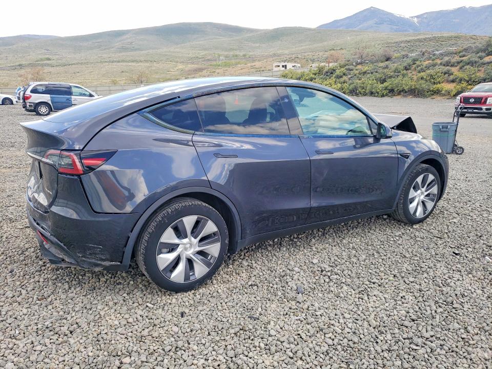 Продажа на аукционе авто 2024 Tesla Model Y, vin: 7SAYGDEE4RA275041, номер лота: 49058916