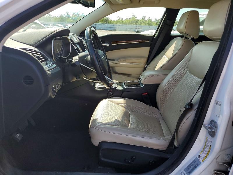 50860976 :رقم المزاد ، 2C3CCAEG0HH662382 vin ، 2017 Chrysler 300c مزاد بيع