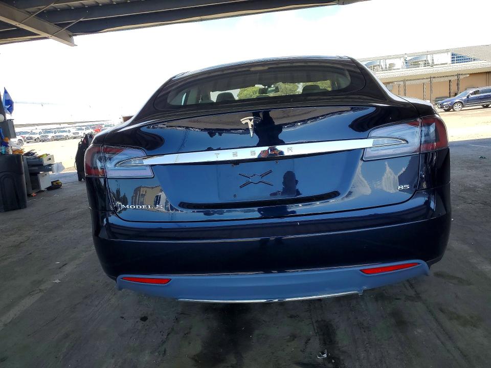 Продажа на аукционе авто 2013 Tesla Model S, vin: 5YJSA1CN9DFP07270, номер лота: 50057816