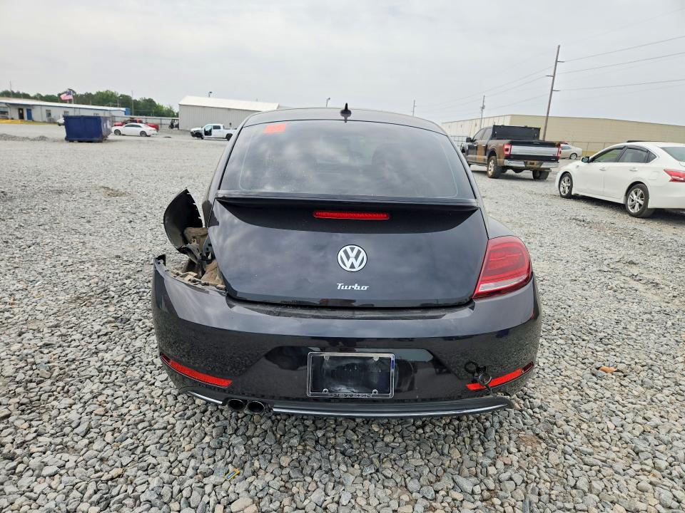 50297856 :رقم المزاد ، 3VWFD7AT1JM706003 vin ، 2018 Volkswagen Beetle مزاد بيع