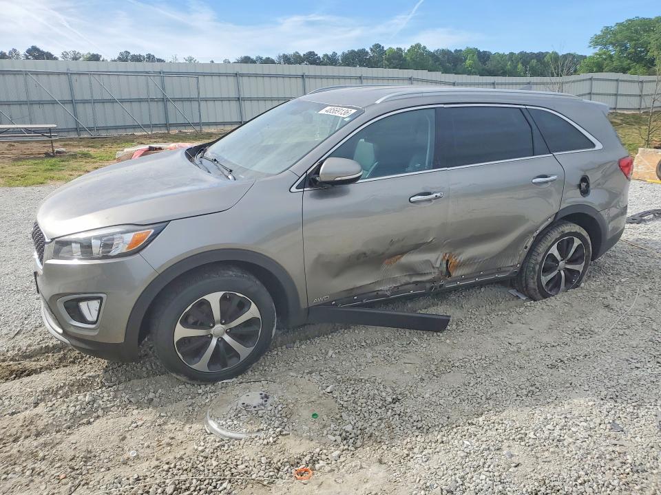 Auction sale of the 2017 Kia Sorento, vin: 5XYPHDA13HG217697, lot number: 48569136