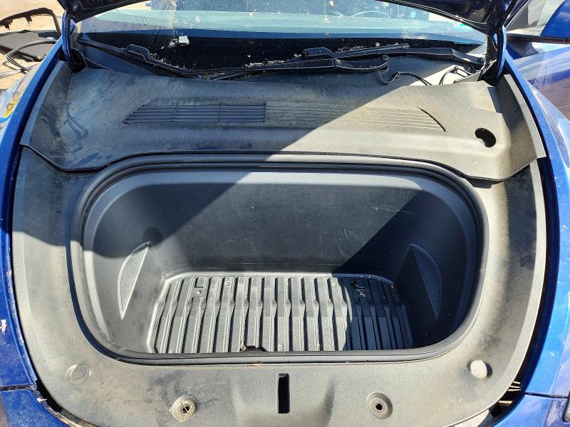 Продажа на аукционе авто 2021 Tesla Model Y, vin: 5YJYGDEE5MF061622, номер лота: 50643256