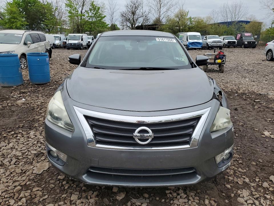 Продажа на аукционе авто 2015 Nissan Altima, vin: 1N4AL3AP0FC167674, номер лота: 51611956